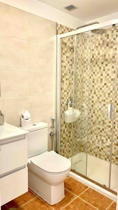 Lovely Apartment Near The Beach With Pool & Wifi กาเลตาเดฟุสเต ภายนอก รูปภาพ